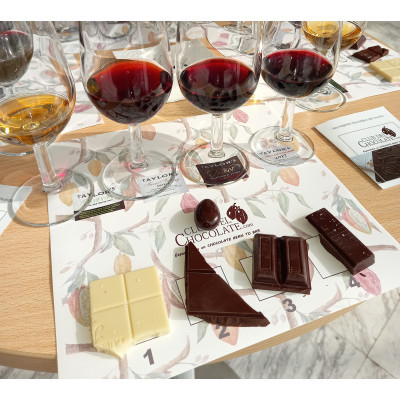 Los sabores del cacao: química, origen y el lenguaje del chocolate fino o bean to bar.