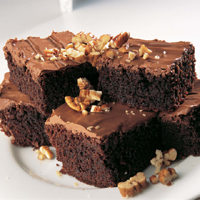 Brownie de chocolate con sorbete de cacao